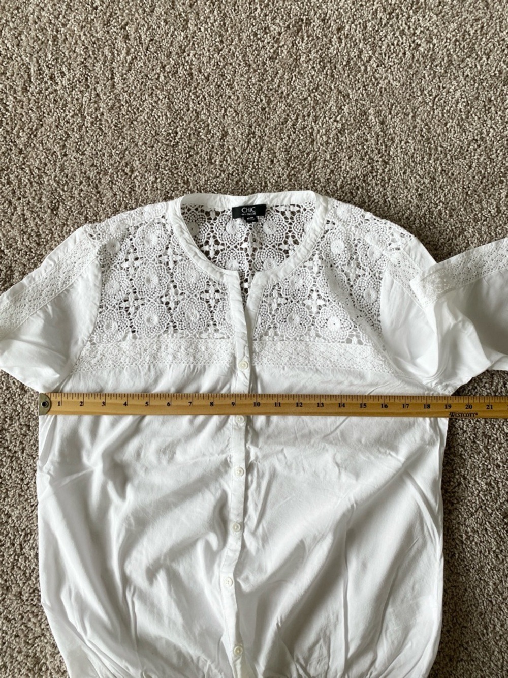 Chic by Jacob White Lace Detail Button Front Blouse 3/4 Sleeve Sz M - Picture 11 of 13